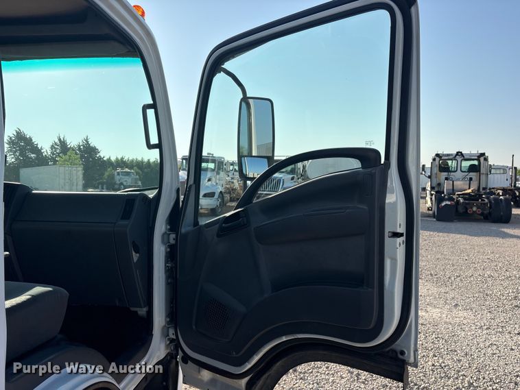 image for item ET0334 2016 Isuzu NPR roll-off container truck