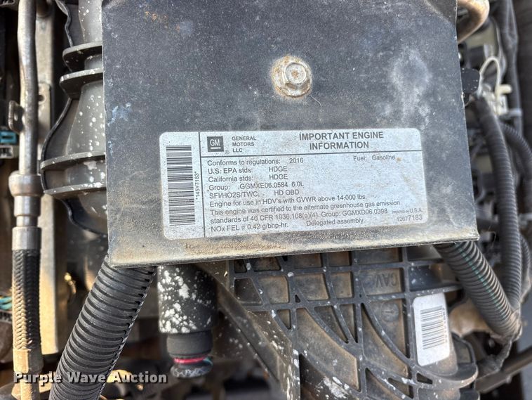 image for item ET0334 2016 Isuzu NPR roll-off container truck