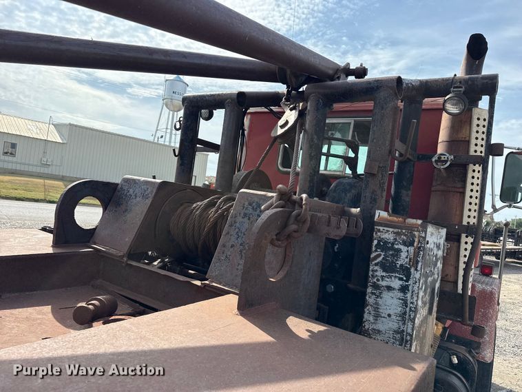 image for item EW4117 1979 International F-5070 winch truck