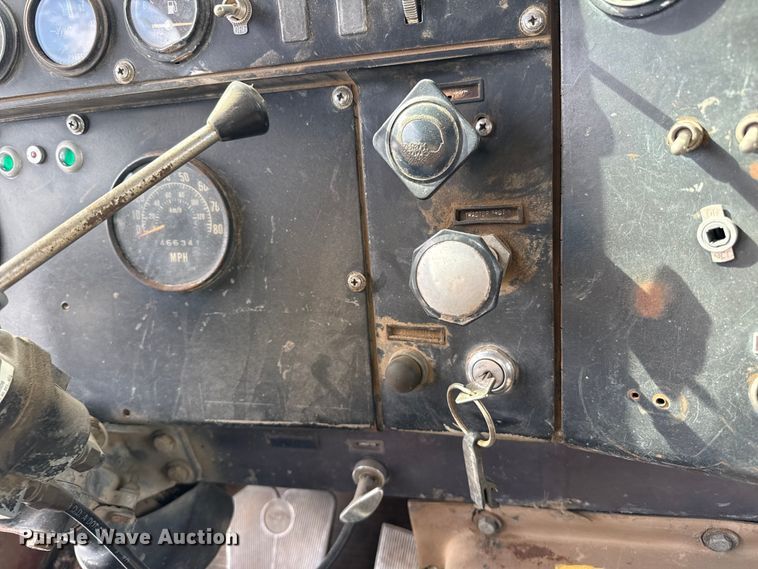 image for item EW4117 1979 International F-5070 winch truck