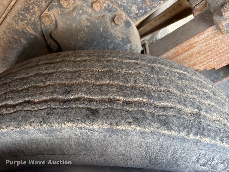 image for item EW4117 1979 International F-5070 winch truck