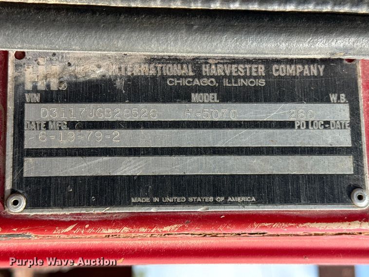 image for item EW4117 1979 International F-5070 winch truck