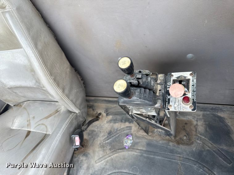 image for item EX2099 2007 Freightliner Business Class M2  roll-off container truck