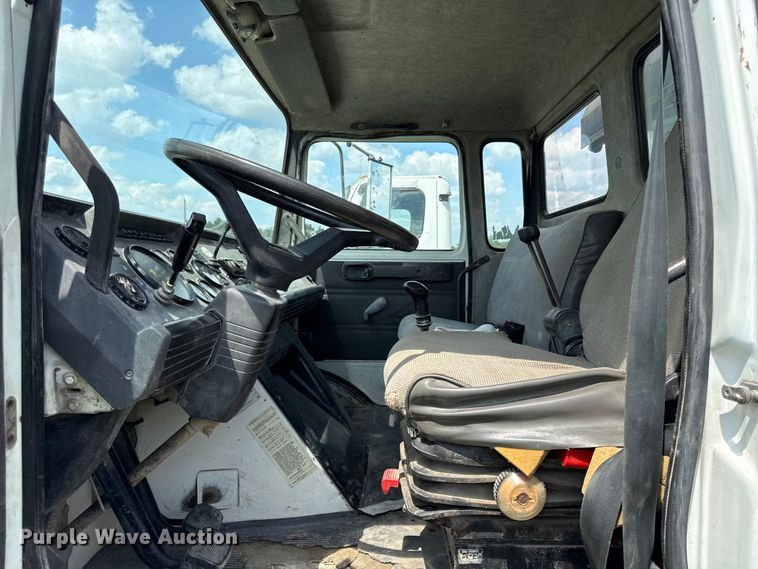image for item EX2101 1998 Mack CS roll-off container truck