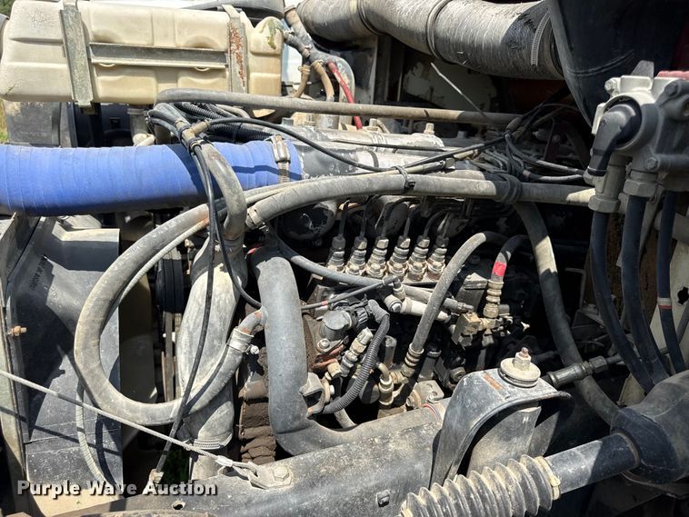 image for item EX2101 1998 Mack CS roll-off container truck
