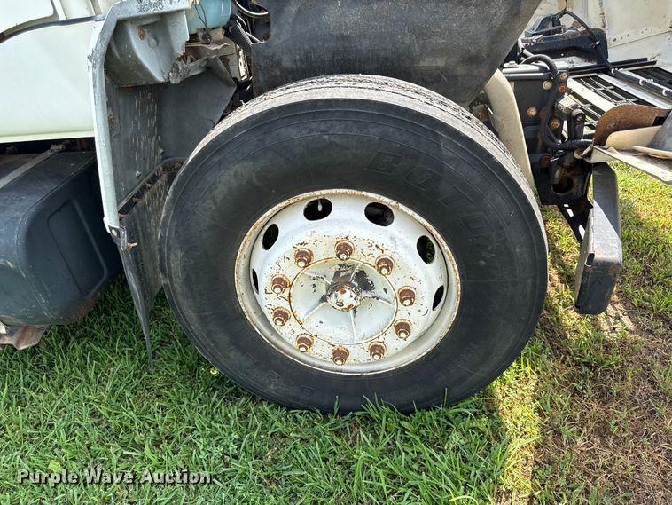 image for item EX2101 1998 Mack CS roll-off container truck