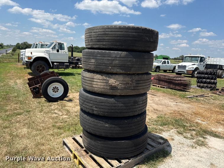 image for item EX2107 (6) tires