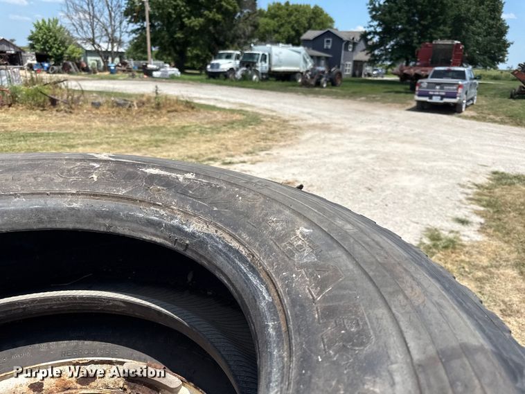 image for item EX2107 (6) tires