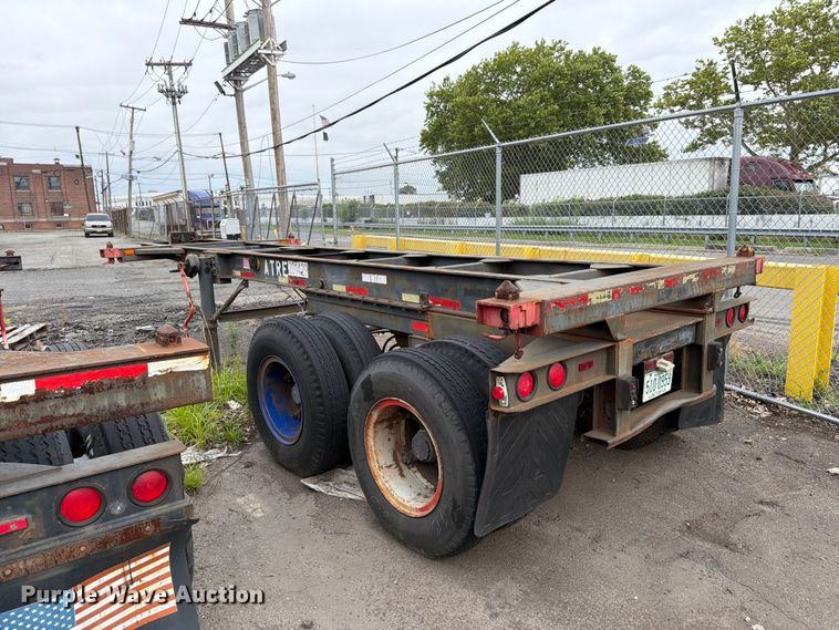 image for item EX3038 1983 container trailer