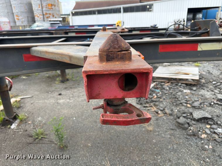 image for item EX3038 1983 container trailer
