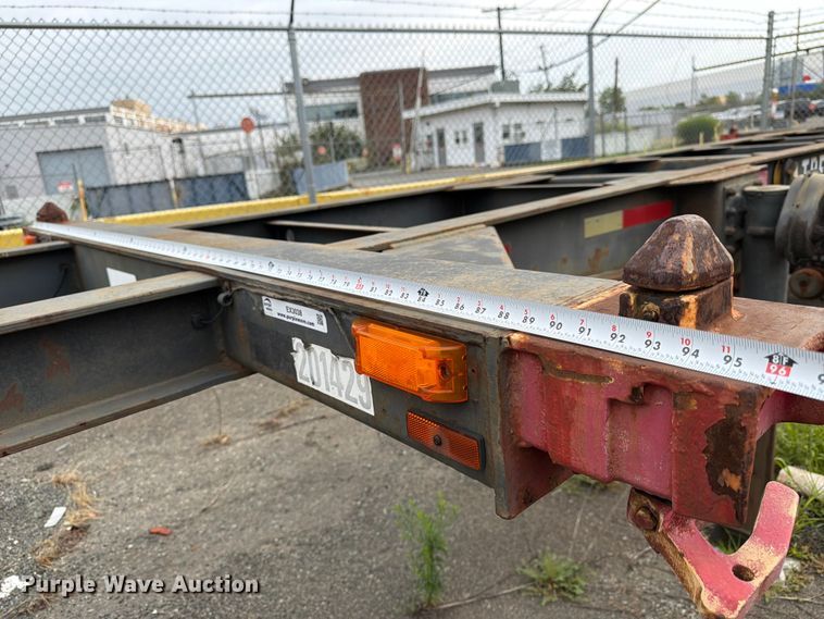 image for item EX3038 1983 container trailer