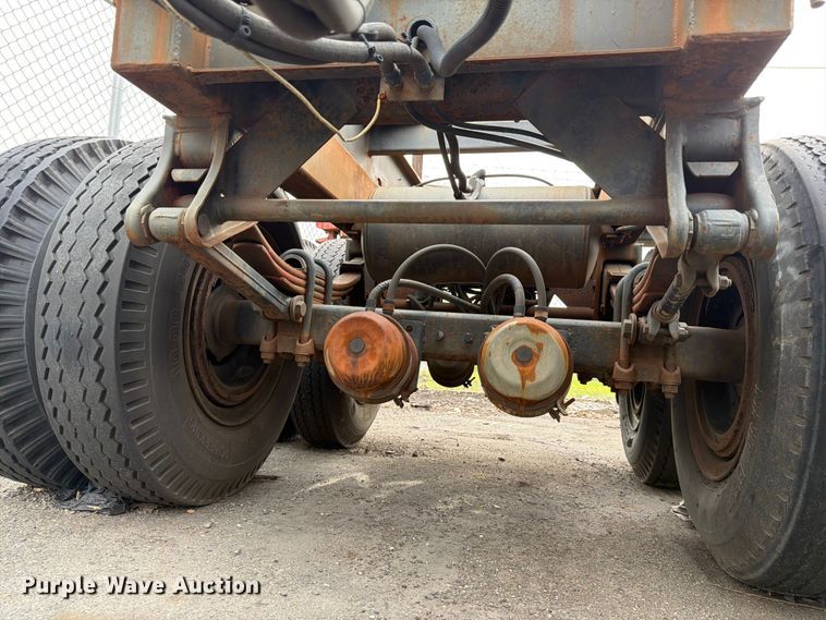 image for item EX3038 1983 container trailer