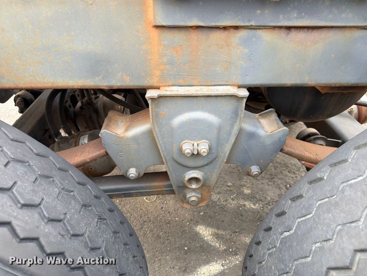 image for item EX3038 1983 container trailer