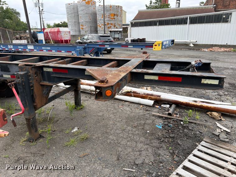 image for item EX3039 1973 GIN container trailer