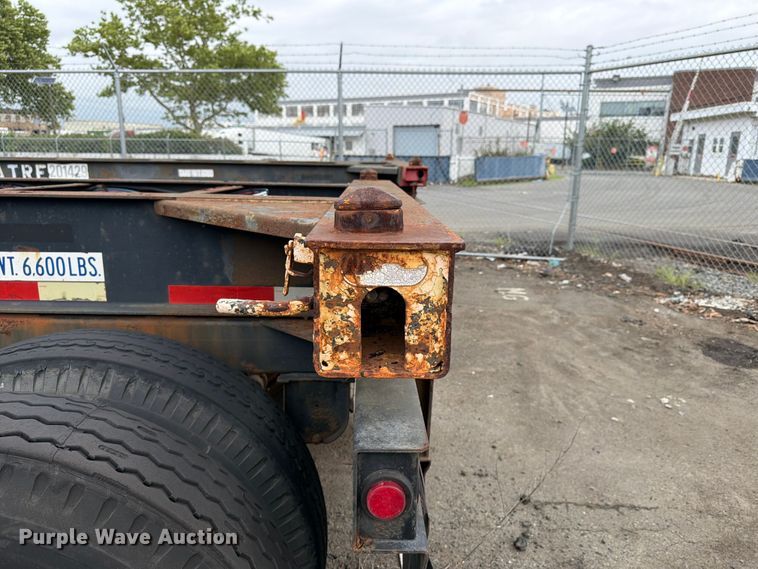 image for item EX3039 1973 GIN container trailer