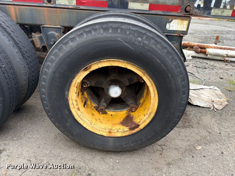 image for item EX3039 1973 GIN container trailer