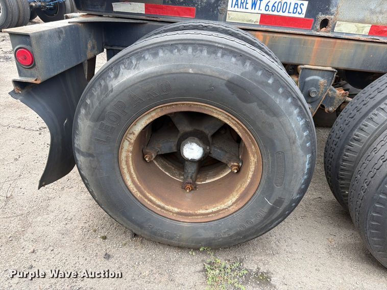 image for item EX3039 1973 GIN container trailer