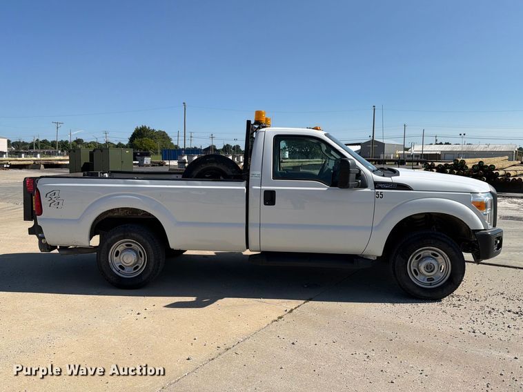 image for item EX4587 2011 Ford F250 Super Duty pickup truck