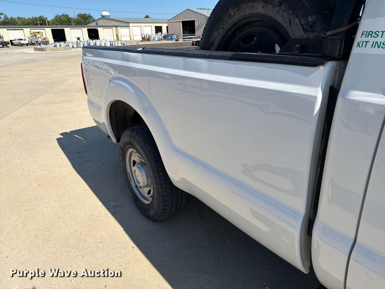 image for item EX4587 2011 Ford F250 Super Duty pickup truck