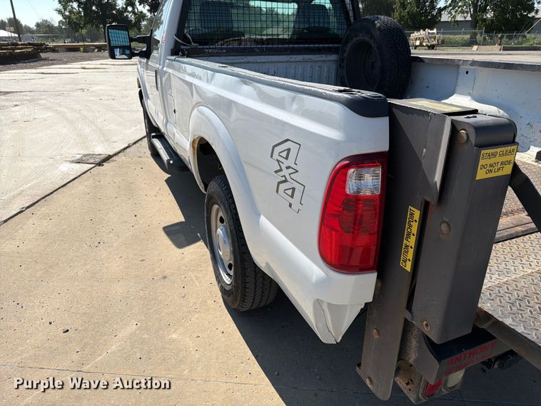 image for item EX4587 2011 Ford F250 Super Duty pickup truck