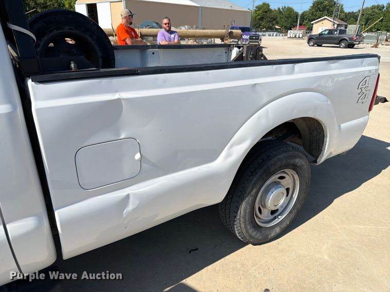 image for item EX4587 2011 Ford F250 Super Duty pickup truck