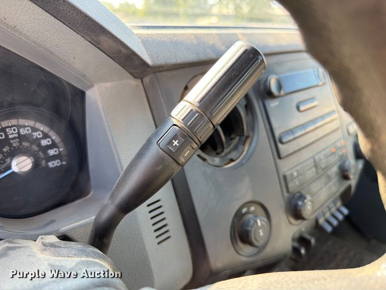 image for item EX4587 2011 Ford F250 Super Duty pickup truck