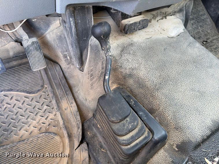 image for item EX4587 2011 Ford F250 Super Duty pickup truck