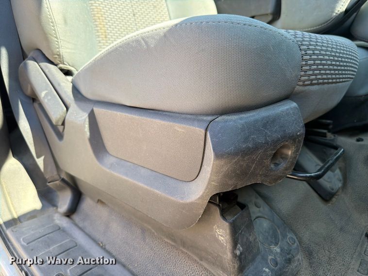 image for item EX4587 2011 Ford F250 Super Duty pickup truck