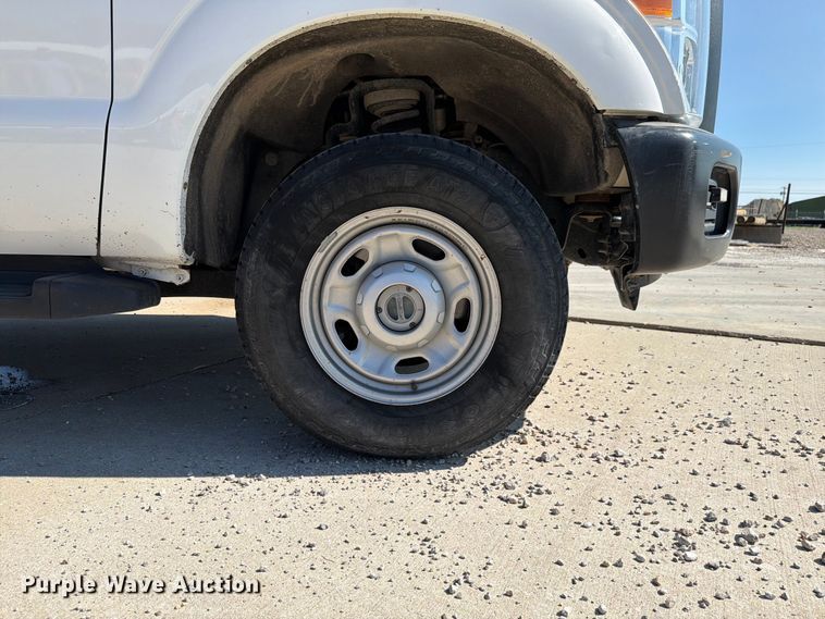 image for item EX4587 2011 Ford F250 Super Duty pickup truck