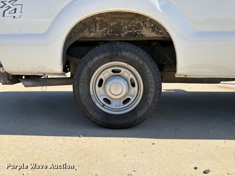 image for item EX4587 2011 Ford F250 Super Duty pickup truck