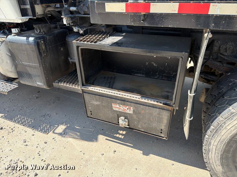 image for item EX4591 2012 International WorkStar 7300 flatbed truck