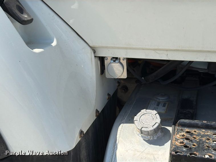 image for item EX4591 2012 International WorkStar 7300 flatbed truck