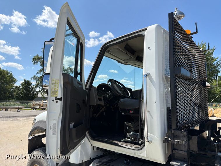 image for item EX4591 2012 International WorkStar 7300 flatbed truck