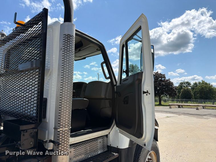 image for item EX4591 2012 International WorkStar 7300 flatbed truck