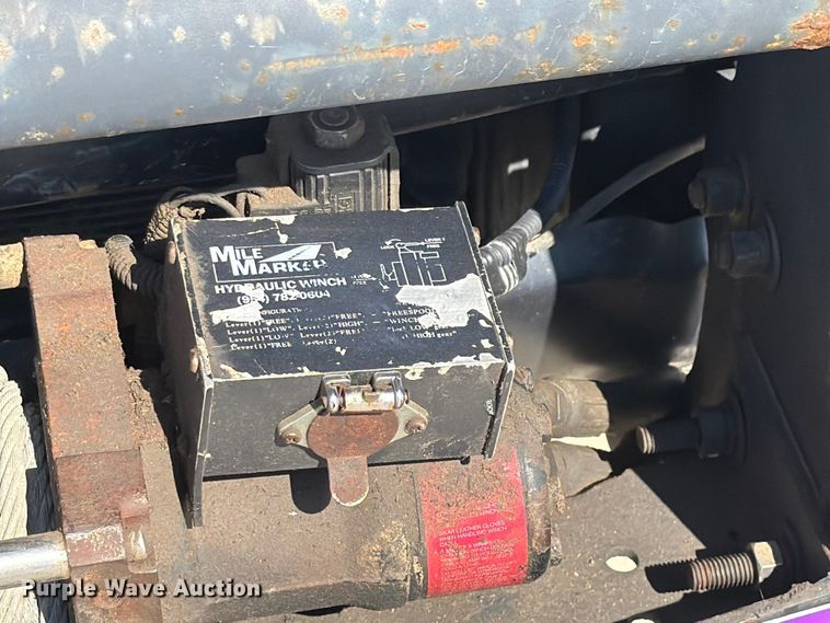 image for item EX4592 2012 Dodge RAM 5500 Heavy Duty bucket truck