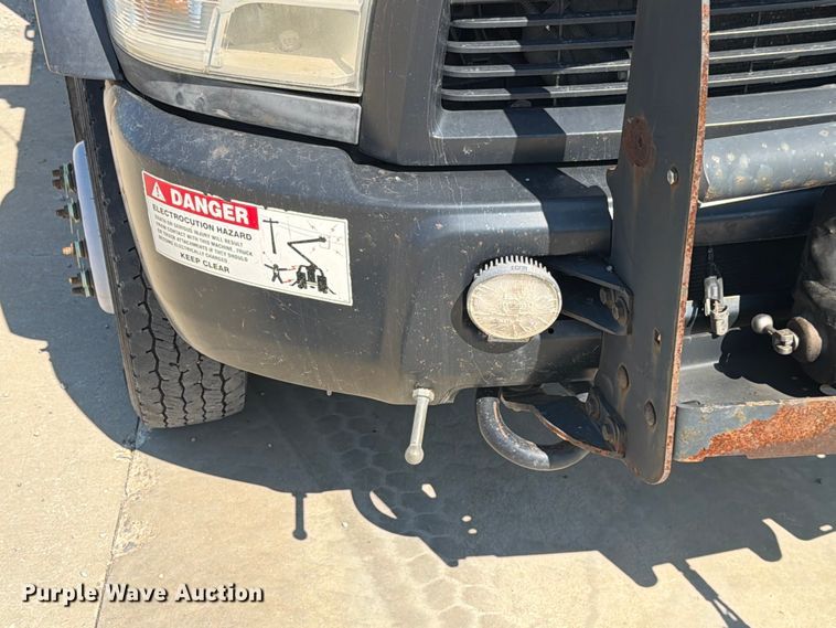 image for item EX4592 2012 Dodge RAM 5500 Heavy Duty bucket truck