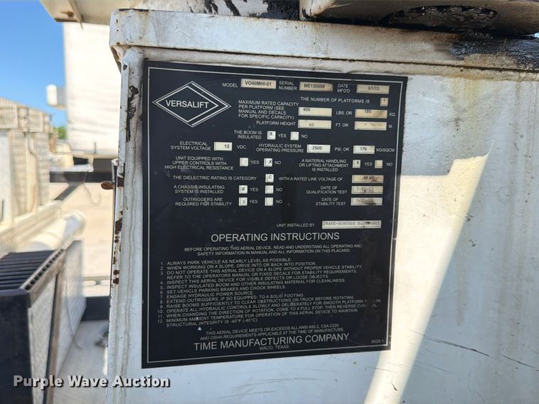 image for item EX4592 2012 Dodge RAM 5500 Heavy Duty bucket truck