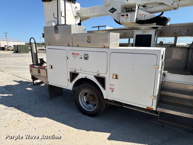 image for item EX4592 2012 Dodge RAM 5500 Heavy Duty bucket truck