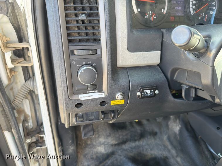 image for item EX4592 2012 Dodge RAM 5500 Heavy Duty bucket truck