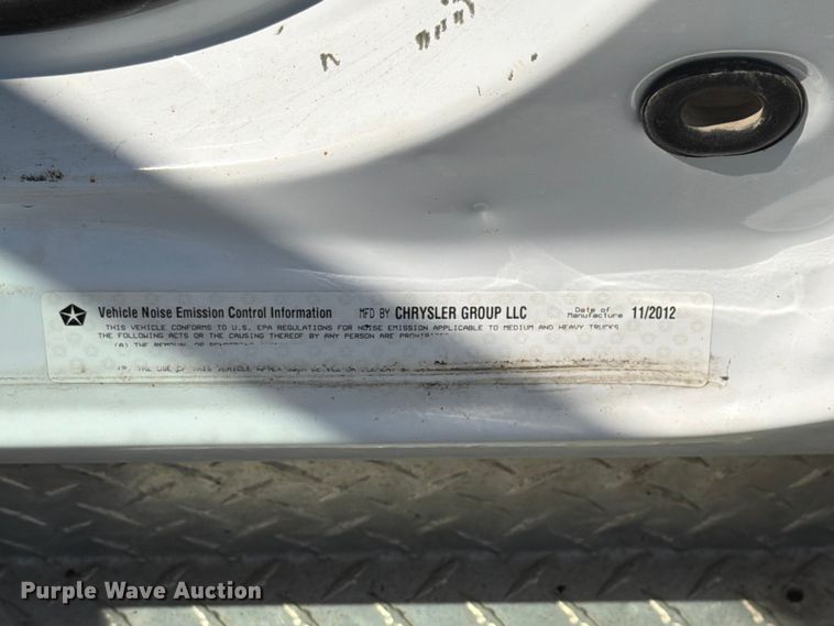 image for item EX4592 2012 Dodge RAM 5500 Heavy Duty bucket truck