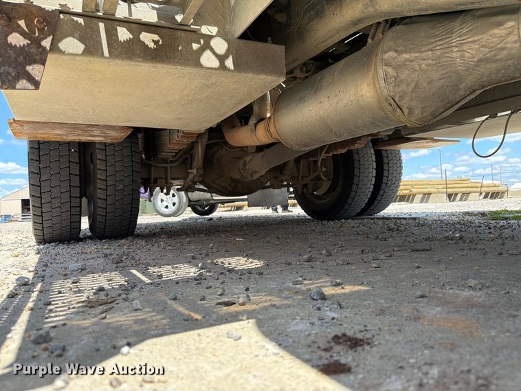 image for item EX4592 2012 Dodge RAM 5500 Heavy Duty bucket truck