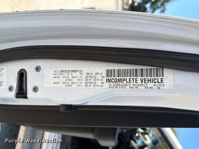 image for item EX4592 2012 Dodge RAM 5500 Heavy Duty bucket truck