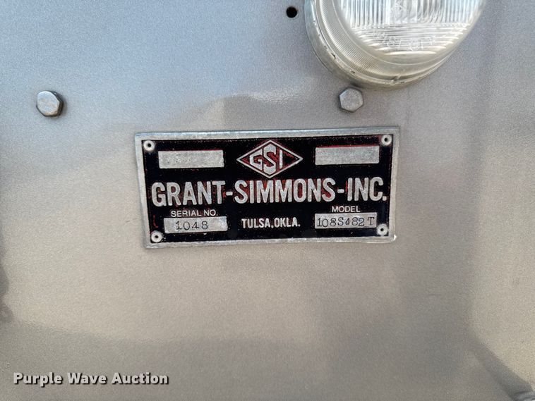 image for item FB5768 1986 Ford LN7000 utility / service truck