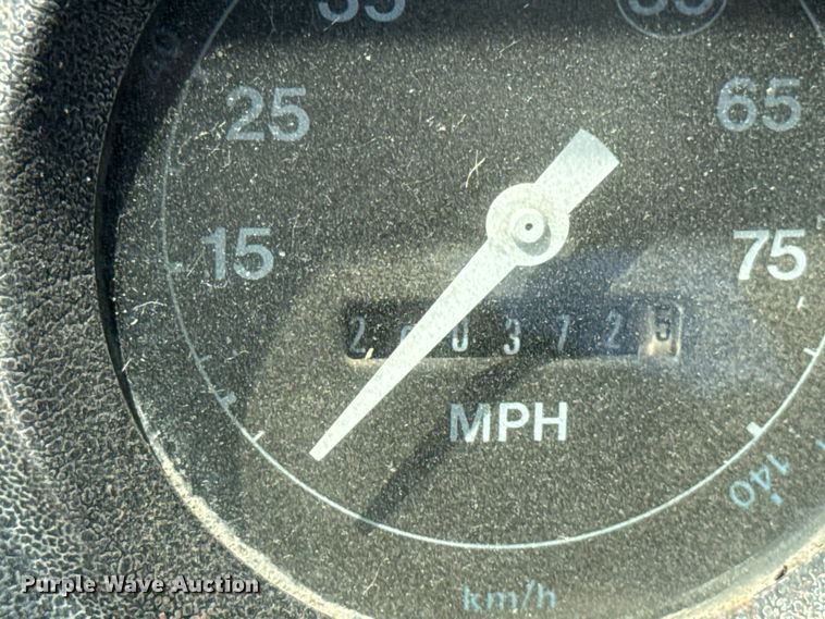image for item FB5768 1986 Ford LN7000 utility / service truck
