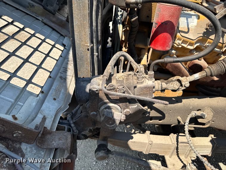 image for item FB5768 1986 Ford LN7000 utility / service truck