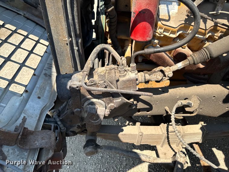 image for item FB5768 1986 Ford LN7000 utility / service truck