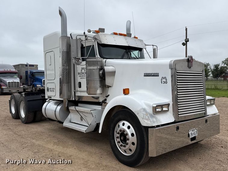 image for item FB6794 2008 Kenworth W900 semi truck