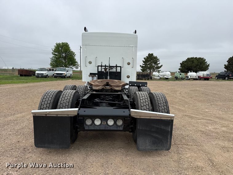 image for item FB6794 2008 Kenworth W900 semi truck