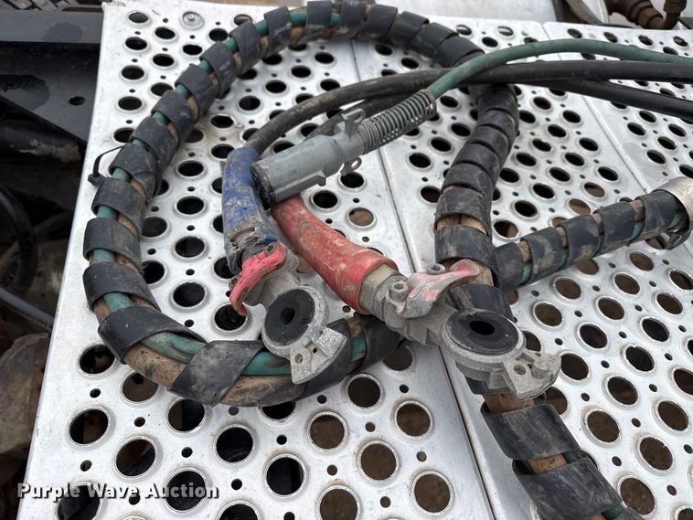 image for item FB6794 2008 Kenworth W900 semi truck