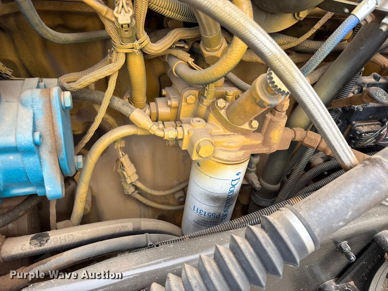 image for item FB6794 2008 Kenworth W900 semi truck